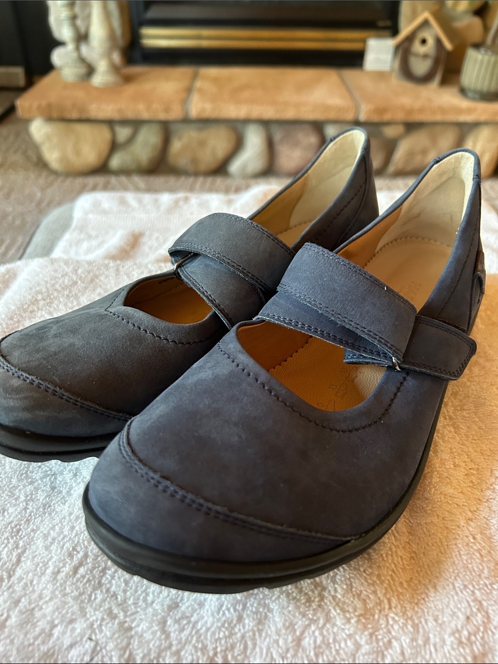 HARTJES XS Casual Blue Suede Leather Mary Jane Flats, Size 7W | NWT | 69462